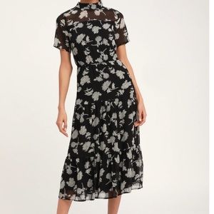 Floral Dressed Up Black Floral Print Midi Dress